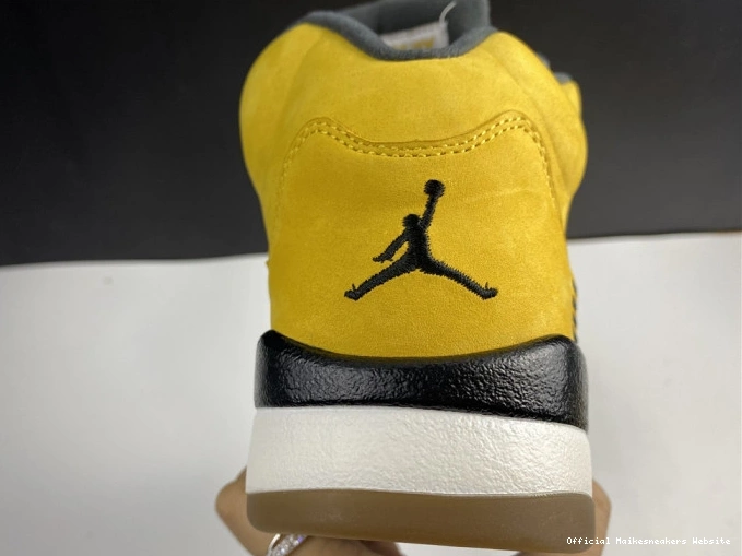Official Maikesneakers Air Retro 5 454783-701 T23 Jordan Tokyo 0715